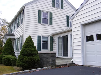 38 Edge Hill Rd, Fairfield, CT 06824 - photo 3