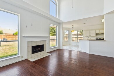 2709 Crater Lake Ln, Denton, TX 76210 - photo 7