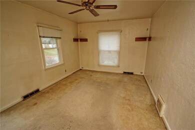 5719 Clark Blvd, Des Moines, IA 50311 - photo 7