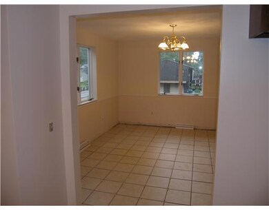 70 Quaid Ln, Warwick, RI 02886 - photo 4