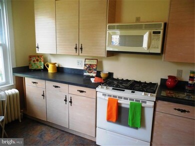 48 S Keystone Ave, Upper Darby, PA 19082 - photo 6