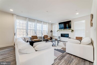 8400 Cedar Chase Dr, Clinton, MD 20735 - photo 4