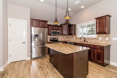 2300 Mace Dr, Columbia, MO 65201 - photo 4