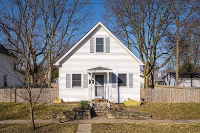 39 Campbell St-102