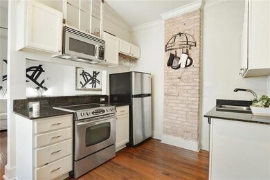 1210 Austerlitz St, New Orleans, LA 70115 - photo 4