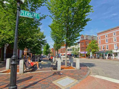 196 Sherburne Ave, Portsmouth, NH 03801 - photo 7