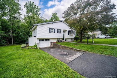 67 Phillips St, Beacon, NY 12508 - photo 2