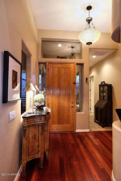 Night-Foyer