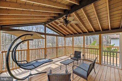 12728 Torrington St, Woodbridge, VA 22192 - photo 4