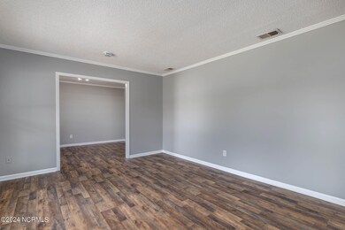 107 Old Post Ct, Jacksonville, NC 28546 - photo 6