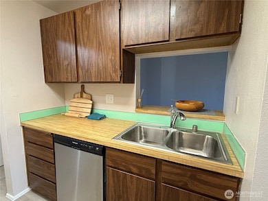 Brand new dishwasher!