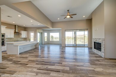 greatroom kitchen