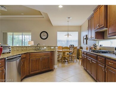 12663 Biscayne Ct, Naples, FL 34105 - photo 4