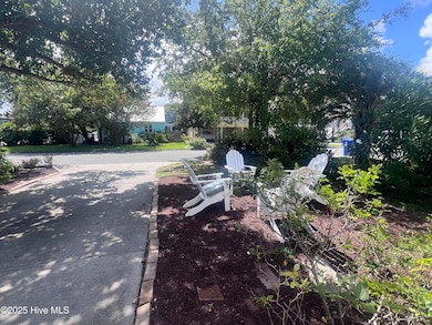 Front yard sitting area
