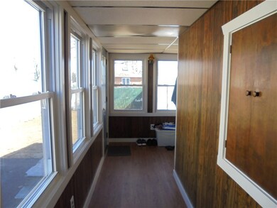 64 Uncas St, Warwick, RI 02889 - photo 7