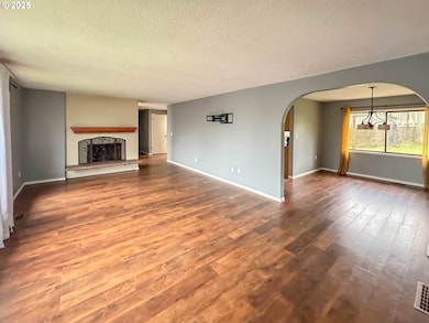 4111 NE 3rd St, Gresham, OR 97030 - photo 3