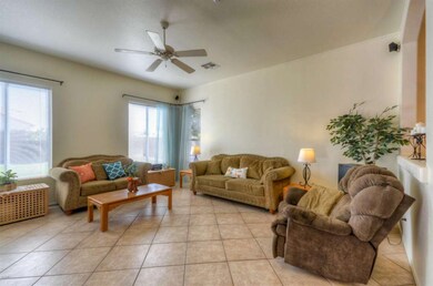 Family Room (1)