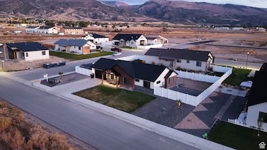 285 W 400 S, Ephraim, UT 84627 - photo 2
