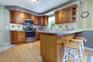 5 Stone Ridge Dr, Rochester, NH 03867 - photo 5