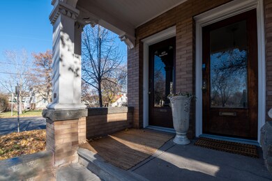 400 Roosevelt-15