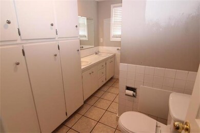 5228 Bond St, Shawnee, KS 66203 - photo 7