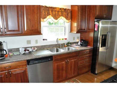 Kitchen. Beautiful cabinets and top of the line ap