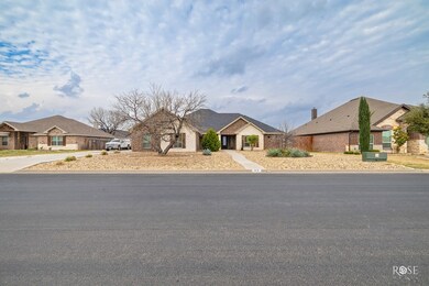 1610 Pine Valley St, San Angelo, TX 76904 - photo 2