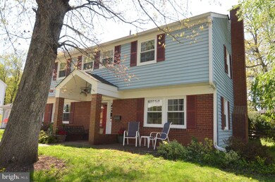 8809 Churchfield Ln, Laurel, MD 20708 - photo 7