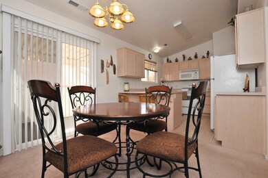 740 S 200 E unit 30, Ivins, UT 84738 - photo 4