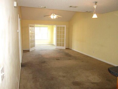 140 Drew Cir, Brunswick, GA 31525 - photo 2