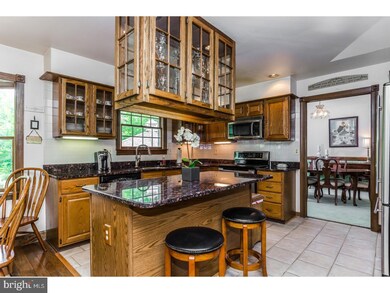 4 Wychwood Ln, Langhorne, PA 19047 - photo 3