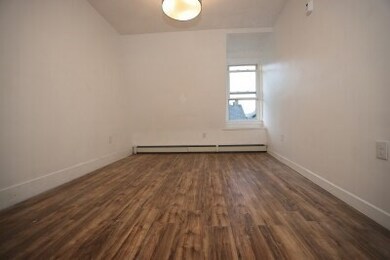 104 Thorndike St unit 2, Cambridge, MA 02141 - photo 7