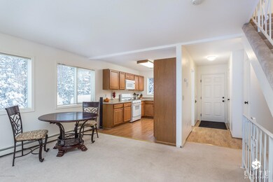 4936LaurelSt(4of20)