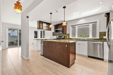 23338 38th Dr, Little Neck, NY 11363 - photo 2