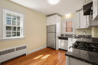 1 Garden Ct unit 1, Cambridge, MA 02138 - photo 4