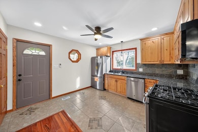 934 E 28th Ave, Lake Station, IN 46405 - photo 7