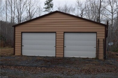 2709 Burney Rd, Asheboro, NC 27205 - photo 3