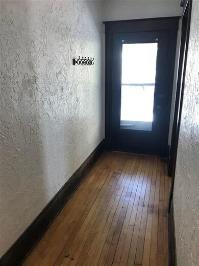 204 S Henry St, Madison, WI 53703 - photo 7