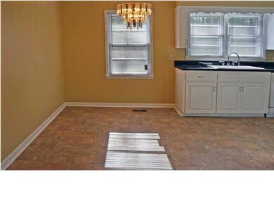 506 Sycamore Dr NE, Cleveland, TN 37312 - photo 5