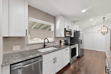 1398 Cherry Hill Ln, Lewisville, TX 75067 - photo 7