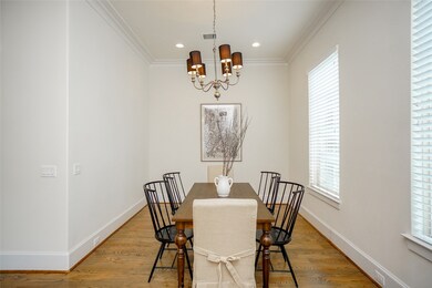 1614 W Rose Terrace Ln, Houston, TX 77055 - photo 3