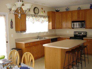 10284 Warfield St, White Plains, MD 20695 - photo 6