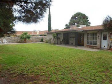 10833 Bella Vista Dr, El Paso, TX 79935 - photo 4