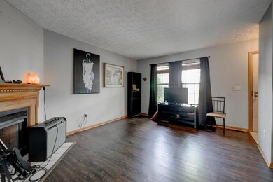 08_7878_Meadowhaven_Blvd6_mls