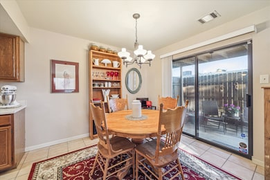 Light and bright breakfast area with access to the