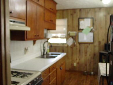 229 S 2nd Ave, Beech Grove, IN 46107 - photo 7