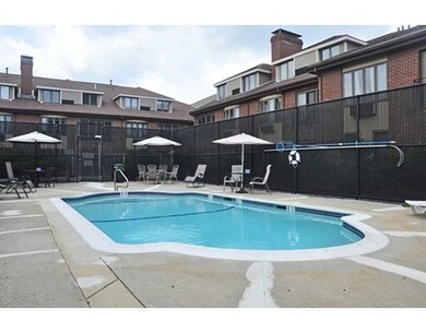 934 Southern Artery unit 212, Quincy, MA 02169 - photo 3