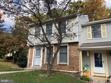 19123 Willow Spring Dr, Germantown, MD 20874 - photo 3