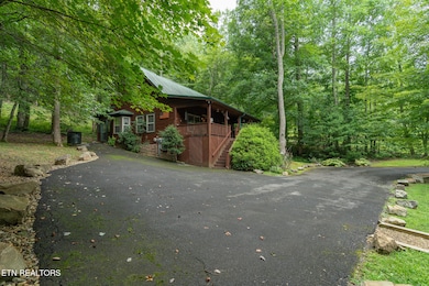 3905 Fern Brook Way, Sevierville, TN 37862 - photo 5