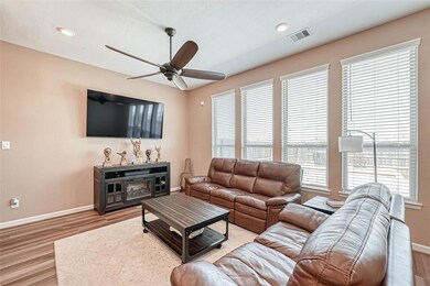 22738 Sutherland Bend Ln, Richmond, TX 77469 - photo 4